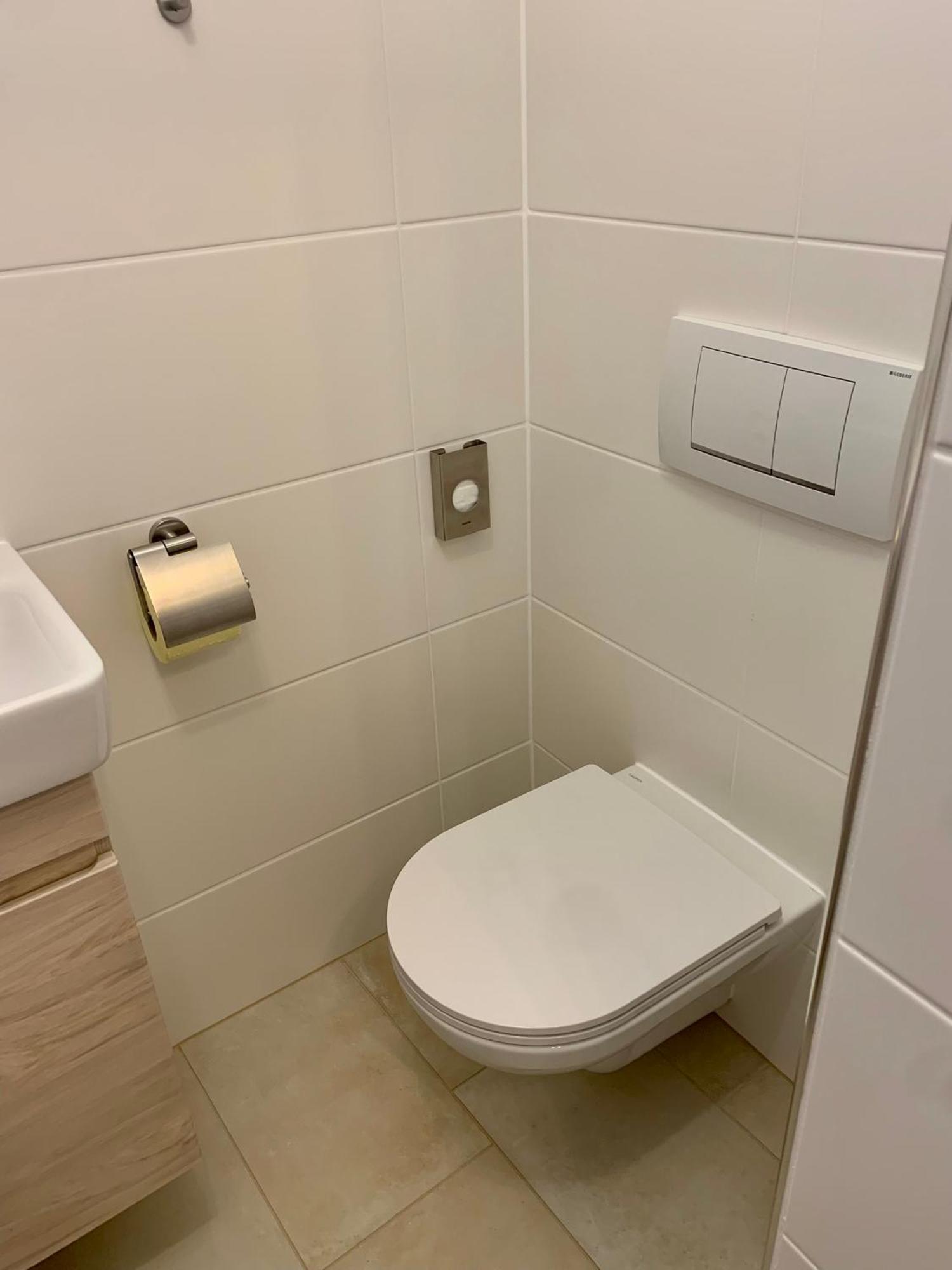Air-Conditioned, Quiet Apartment With A Terrace In Center Of St Poelten - Smart Tv Sankt Poelten Luaran gambar